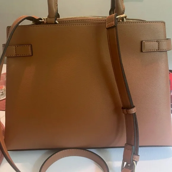 Betsey Johnson Newspaper Print Crossbody (NWT) & Aldo Brown Satchel (NWOT) - Picture 4 of 11